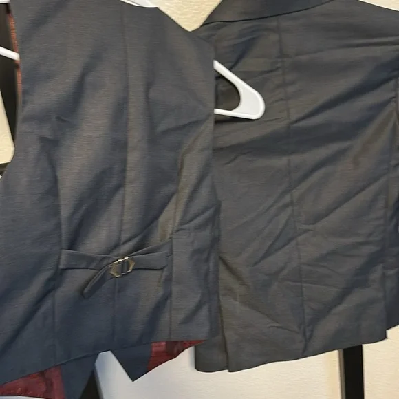 YuanLu 2 Piece Kids Boys' Formal Blazer and Vest Suits Set size 8. - Picture 3 of 3